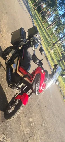 Honda X-ADV 750