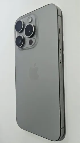 Vendo IPhone 15 Pro 512GB