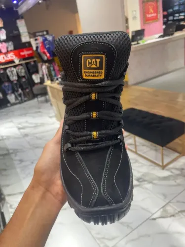 Bota cat