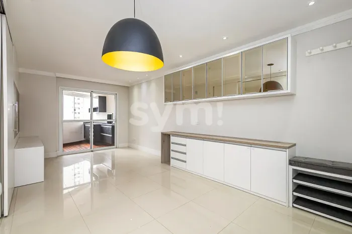 Apartamento com 03 quartos no Capão Raso