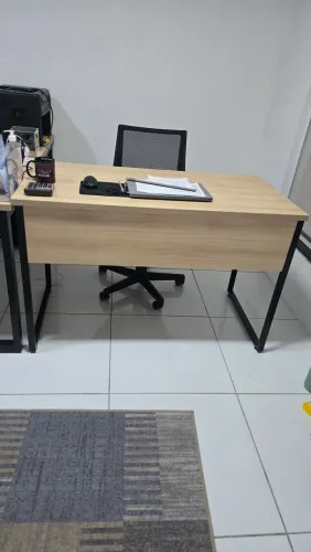 Mesa de Escritório 1,40x0,60 25mm