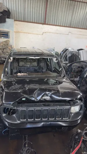 Sucata jeep Renegade 2019 para retirada de peças 