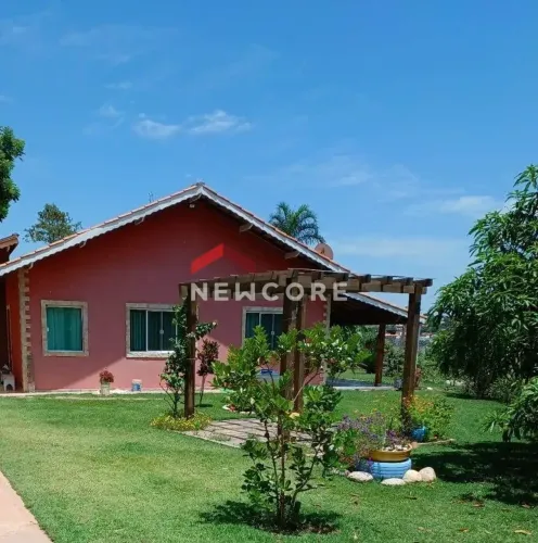 Casa em Avenida Afonso Zupardo - Jardim Leonor - Itatiba/SP