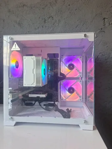 PC GAMER - R5 3500X 16GB SSD 512GB