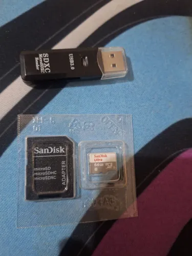 Sd sandisk 64gb + leitor sd