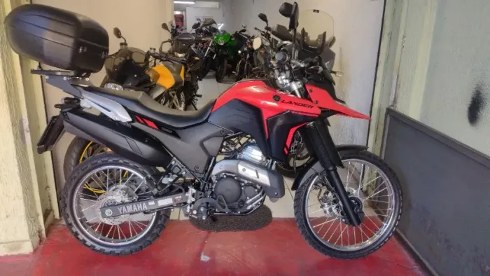 YAMAHA XTZ 250 LANDER ABS CONNECTED 2025 VERMELHA IMPECAVEL E DAMOS GARANTIA TOTAL