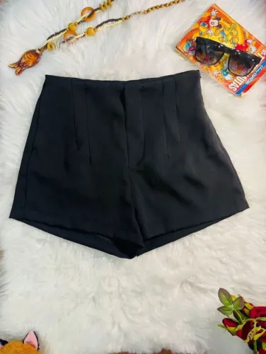 Short Alfaiataria (Tamanho M)