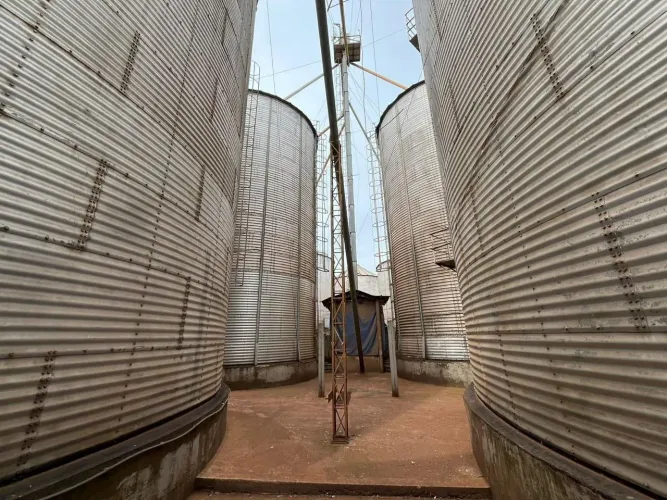 EXCELENTE FAZENDA A VENDA NA REGIÃO DE ITABERÁ NO ESTADO DE SÃO PAULO ?? ? Localizada Em U