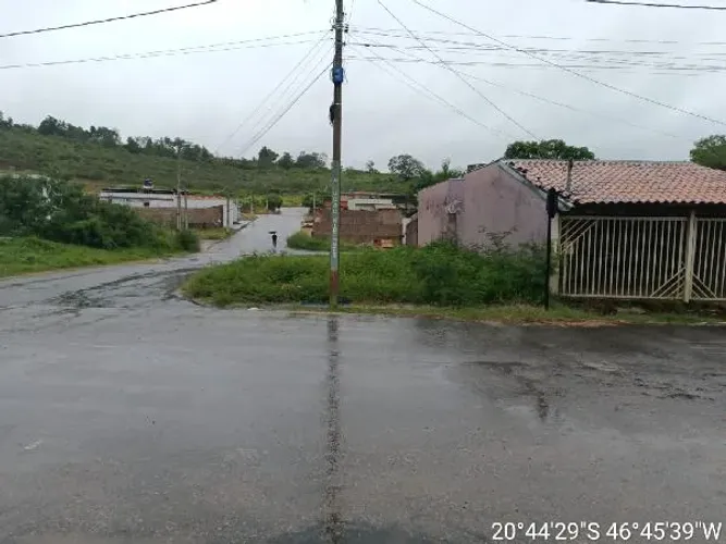 Imóvel em região valorizada Terreno em Itau de Minas - MG, N. SN LT D CÓRREGO DO FERRO, 2