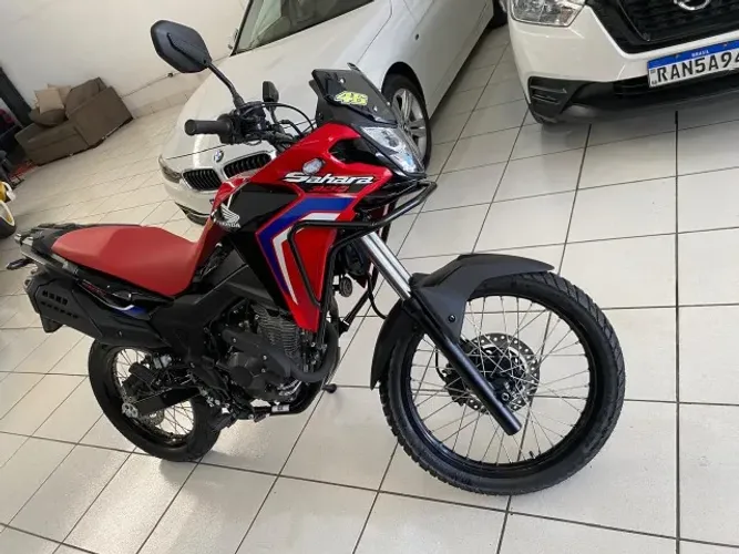 Honda Sahara 300 Rally