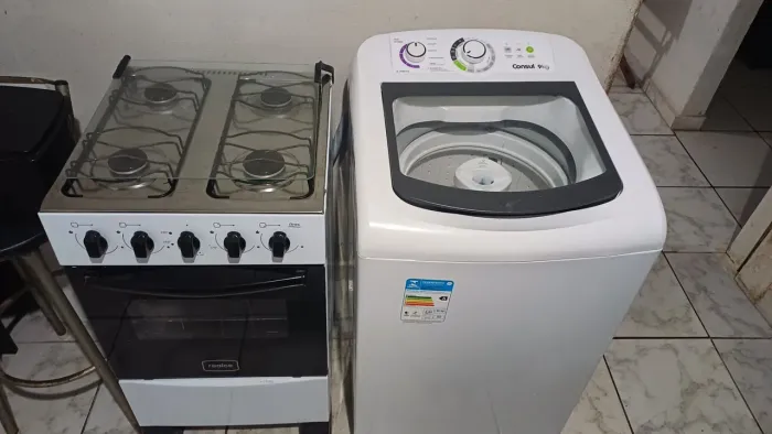 Vendo máquina de lavar e fogão
