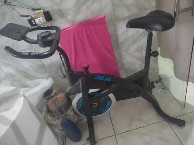Bicicleta ergométrica spinning profissional 