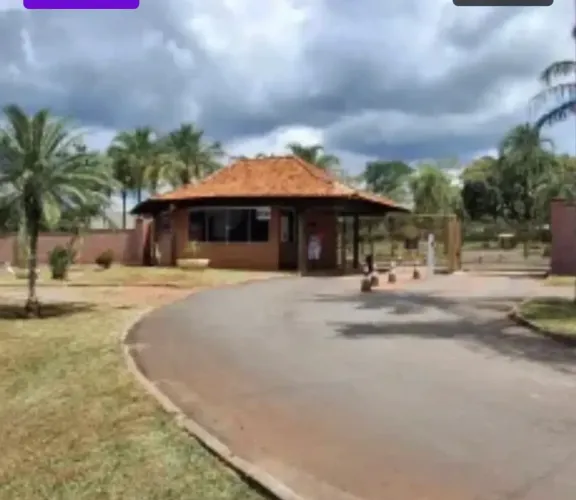 Imóvel para venda possui 1207 metros quadrados em Terra do Boi I - Hidrolândia - GO