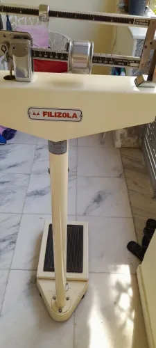 Balanca filizola antiga de consultório