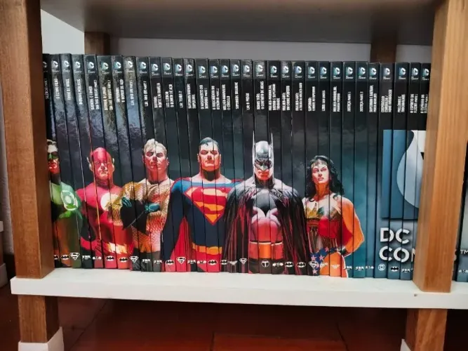 Coleção Graphic Novels Eaglemoss Dc Comics Batman Superman