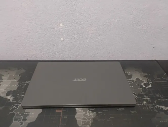 Acer Aspire 3, i3 de 8ª, 8 GB de ram