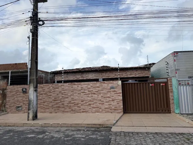 Casa para vender no Esplanada
