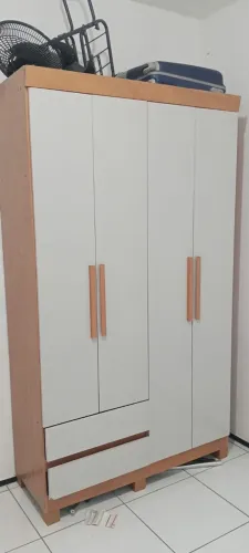 Vendo guarda roupa