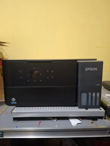 Impressora l4360 com apenas 3 meses de uso e 250 páginas impressas.