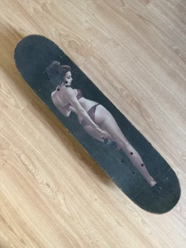 Skate Todo Montado Usado em Bom Estado