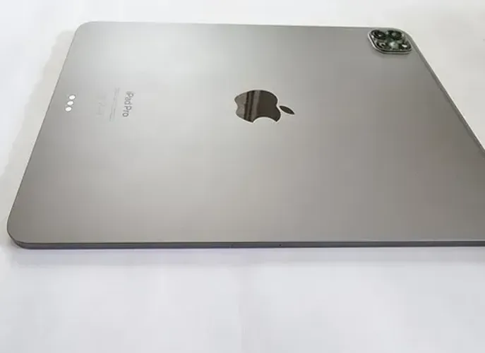 iPad pro M2 256gb 4ª geração 1 ano de pouquíssimo uso