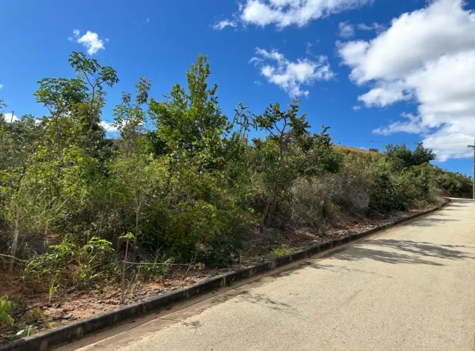 Lote de esquina - Condomínio Retiro da Mata - Jequitibá 