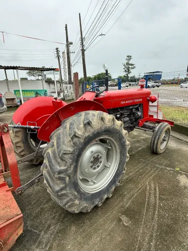 Trator Massey Ferguson 50x