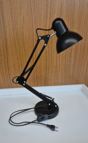 Luminária de Mesa Opus