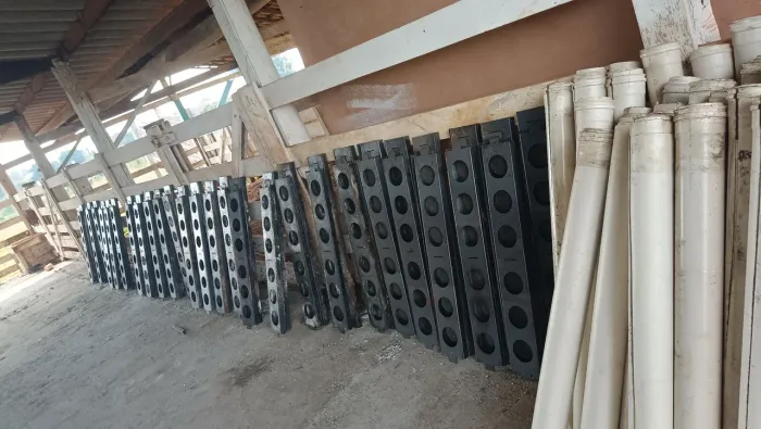 Vende se uma fábrica de bloco celular completa