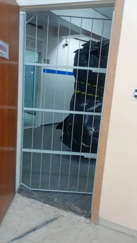 Portão de ferro