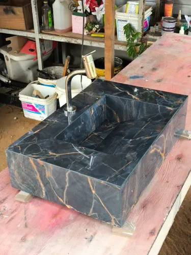 Pia para banheiro em porcelanato