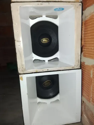 Dois médio de 10 da erros pra vender ligeiro