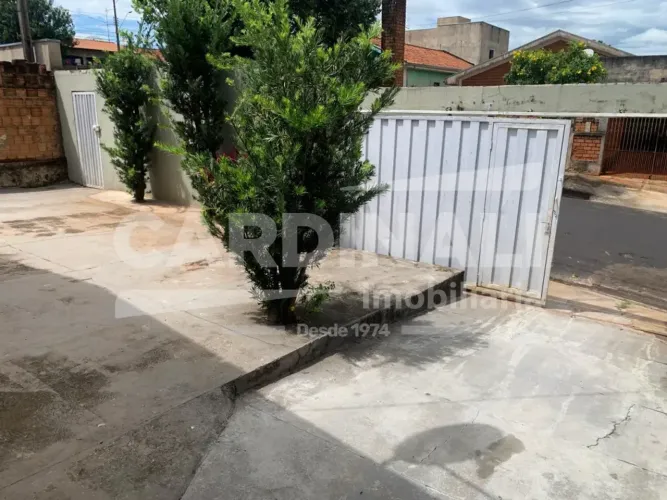 Excelente oportunidade! Casa próximo ao centro em Américo Brasiliense.