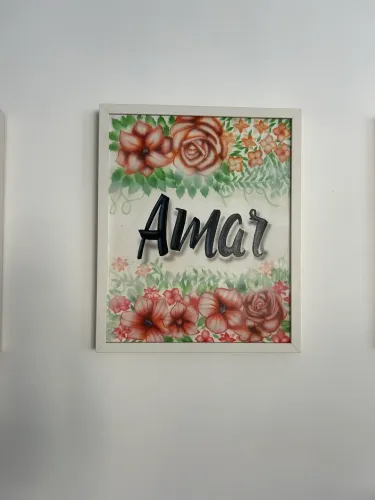 Quadros pintados a mão e molduras feitas na fastframema