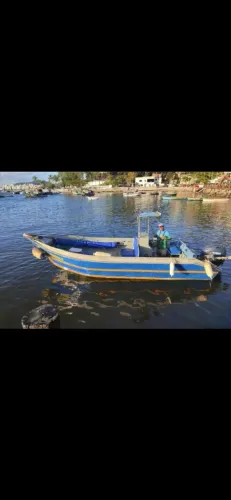 Lancha aluminio linda com Motor 90 hp sonar incluso
