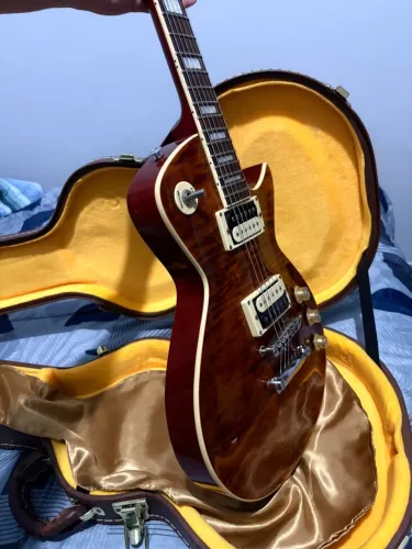 Guitarra Tagima Mirach FL + hard case (até 10x sem juros?)