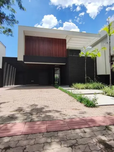 Sobrado de Condomínio com 4 quartos à Venda, Terras Alpha Campo Grande - Campo Grande