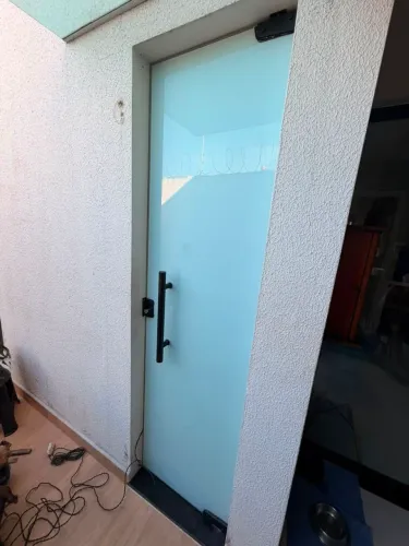 Porta de blindex 60cm
