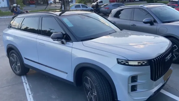 Jaecoo 7 / J7 Luxury 1.5 TB 16V AUT 5P (híbrido) 2026
