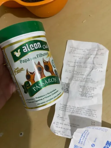 Comida de passarinho filhote