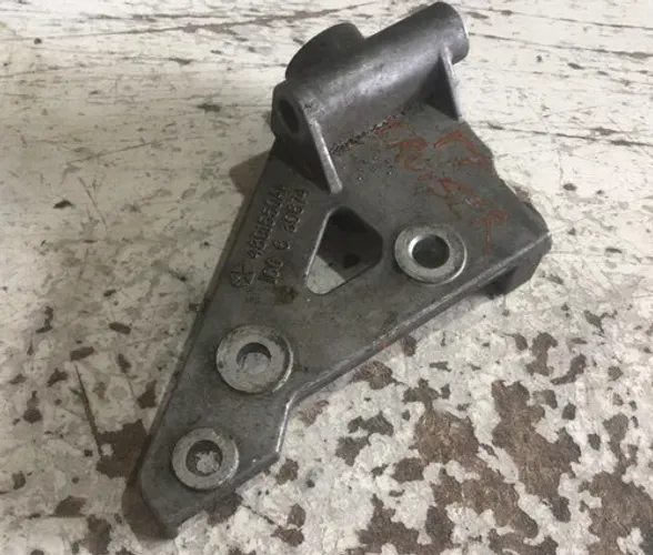 Suporte Alternador Chrysler Pt Cruiser 2.4 2004 - 2006