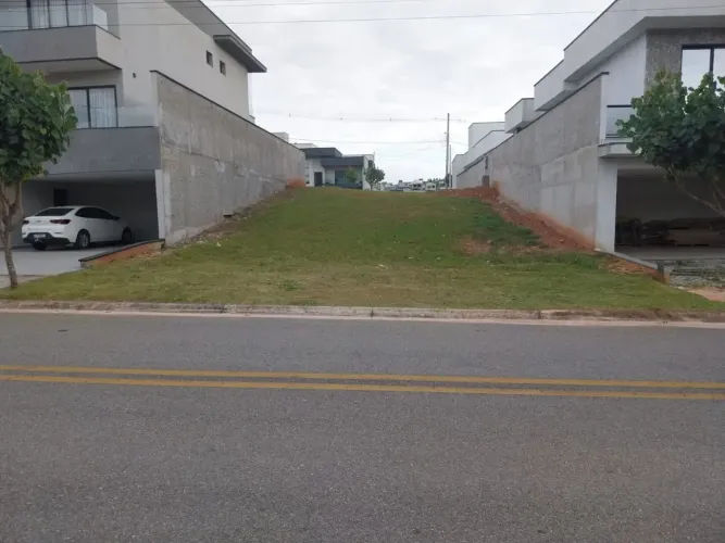 **Terreno à venda no Condomínio Cyrela Landscape Taubaté/SP**