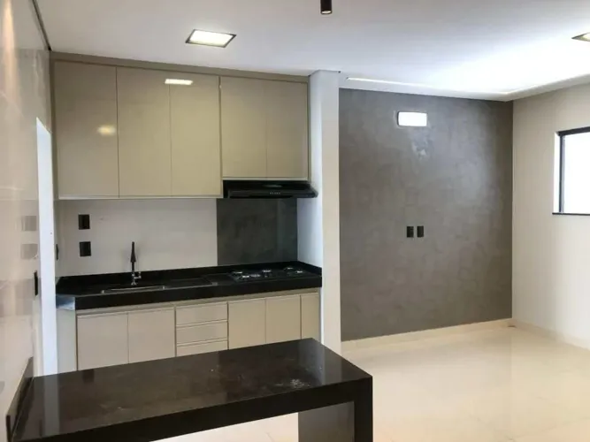 Apartamento à venda em Franca-SP, Jardim Piratininga: 3 quartos, 1 suíte, 3 salas, 2 banhe