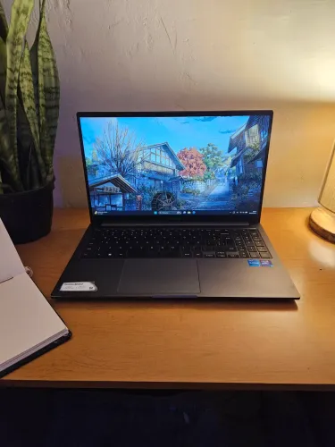 Galaxy Book3 | Intel Core i5 13°Gen | Gráficos dedicados