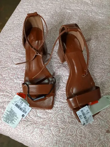 Venda de calado feminino 