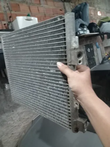 Radiador ar condicionado festa zetec rocam R$ 200,00