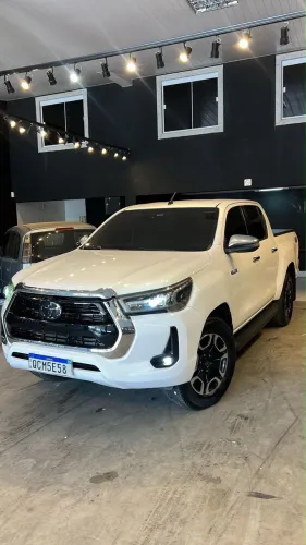Toyota Hilux CD SRX 4X4 2.8 TDI 16V Diesel Aut. 2019