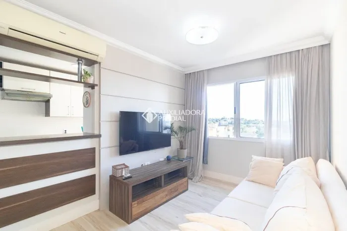 Apartamento à venda no bairro Partenon com 75 m² e 3 dormitórios/quartos disponíveis