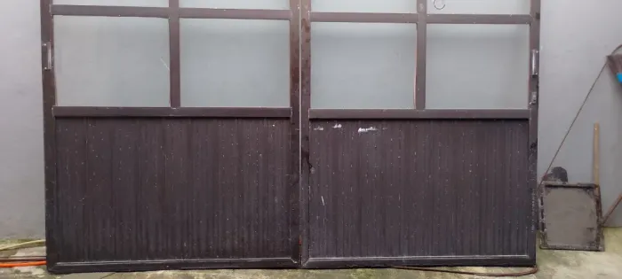Porta de correr de alumínio