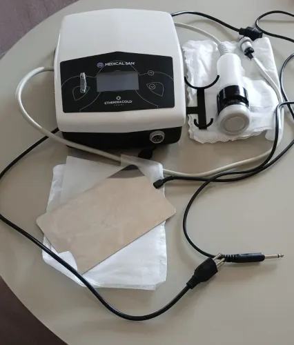 Aparelho de Radiofrequência e Criofrequência Ethernia Coud